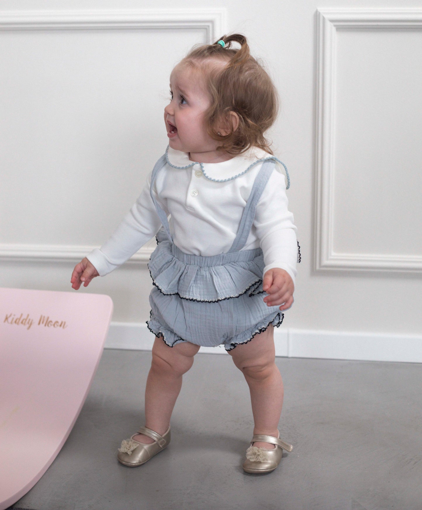 Pantaloni scurti bebe "Frill"