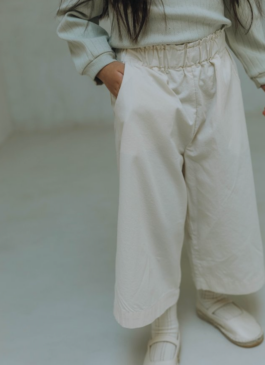 Pantaloni bumbac "Frill"